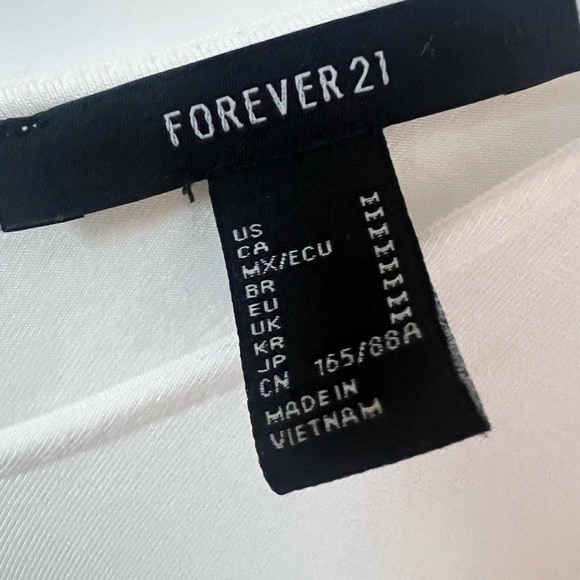 Forever21 White Sleeveless Tie-Front or back Top Size Medium - Picture 5 of 6